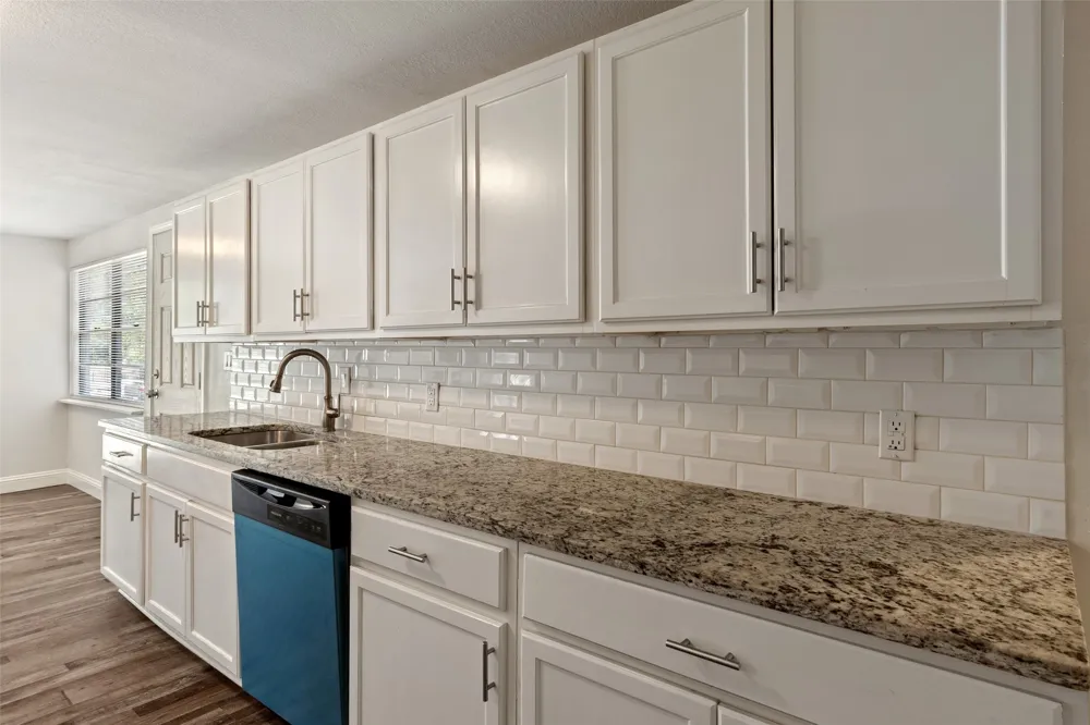 3123 Biway Street Sansom Park, TX 76114