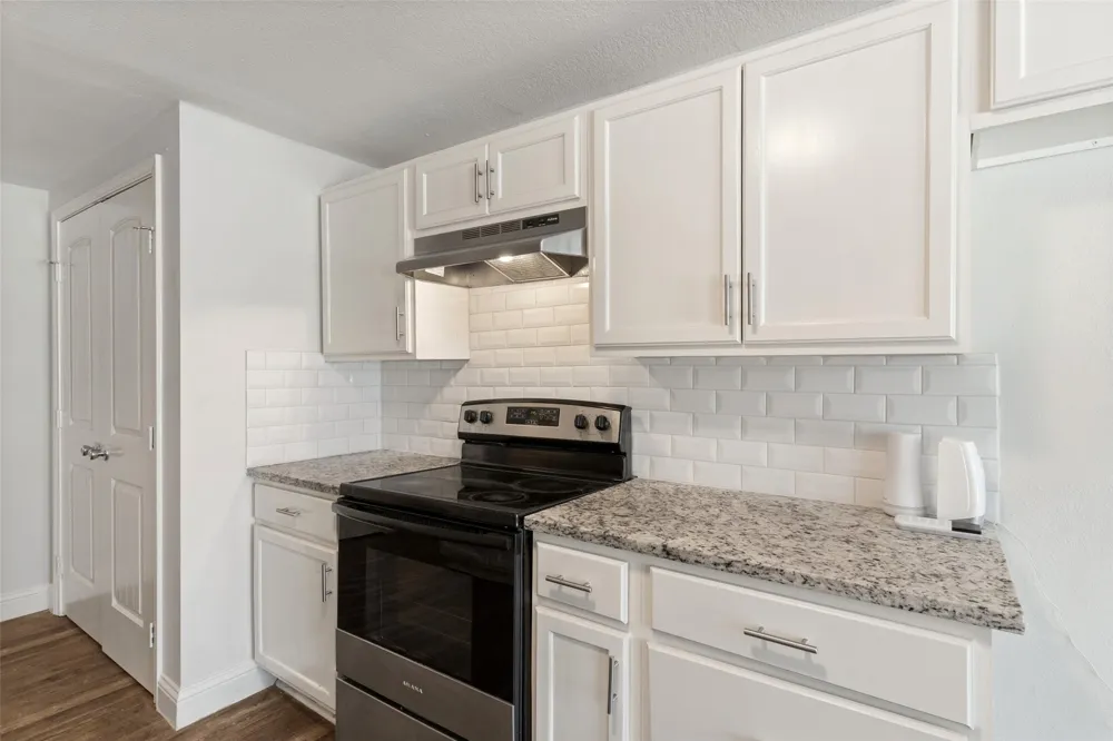 3123 Biway Street Sansom Park, TX 76114