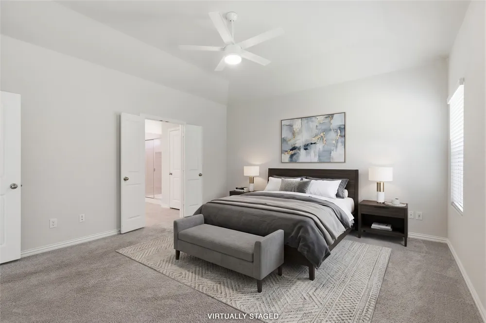233 Luna Lane Lake Dallas, TX 75065