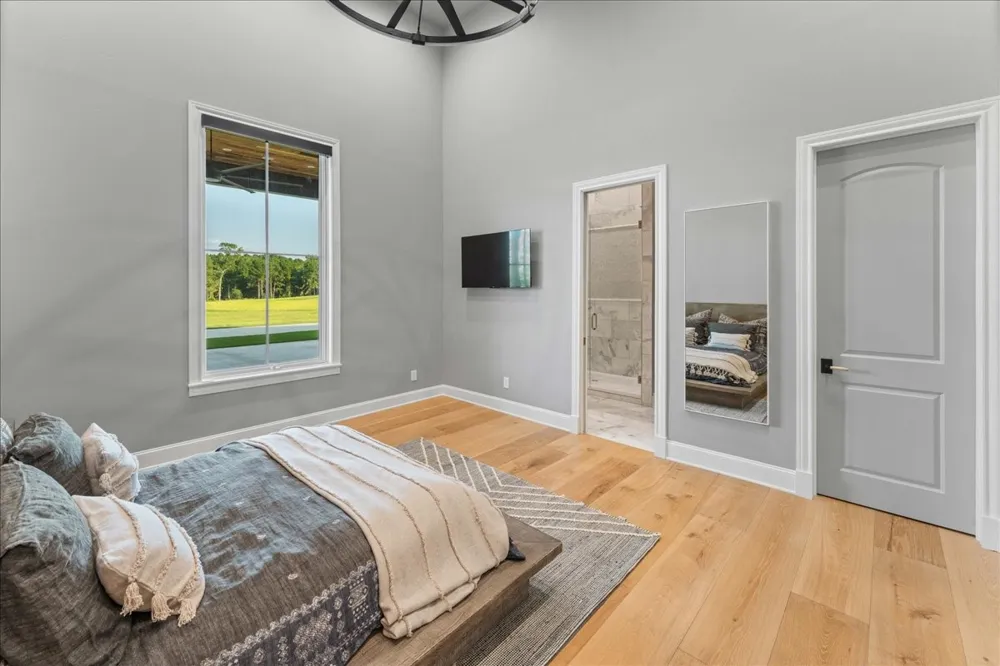 18245 W Fm 16 W Lindale, TX 75771