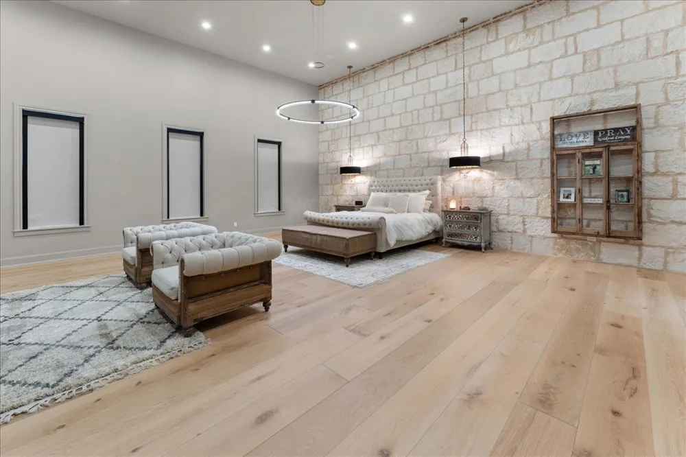 18245 W Fm 16 W Lindale, TX 75771