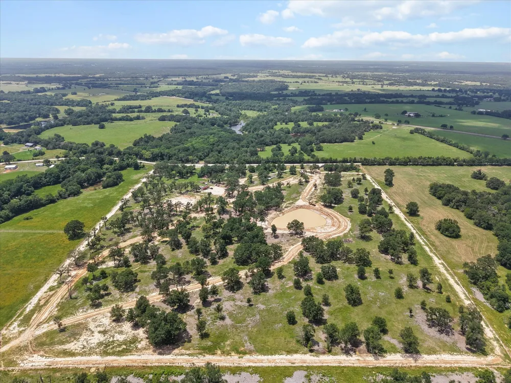 508 LCR 800 Groesbeck, TX 76642