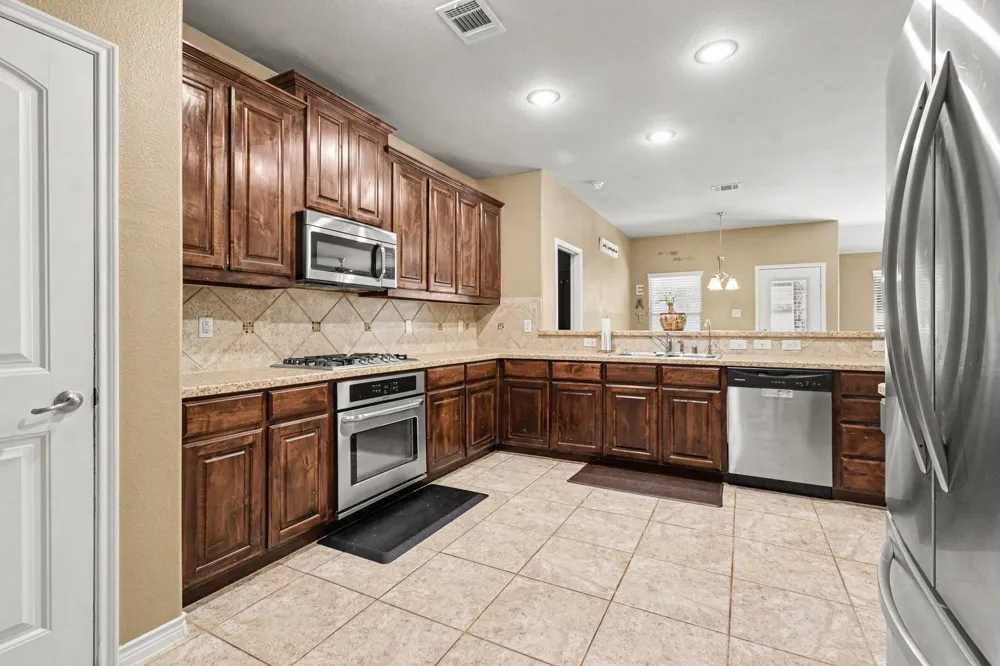 231 Orbit Drive Lavon, TX 75166