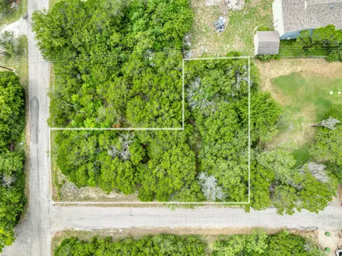 1725 Hitching Post Road