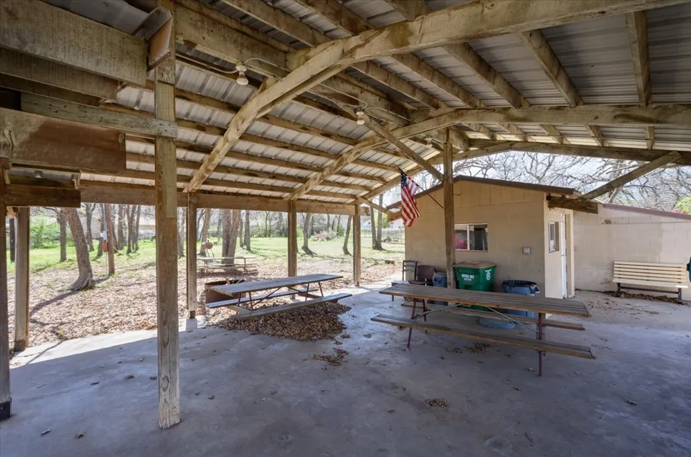 1725 Hitching Post Road Granbury, TX 76049