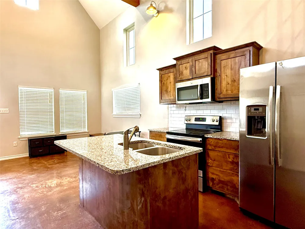 9688 State Highway 36 W Clyde, TX 79510