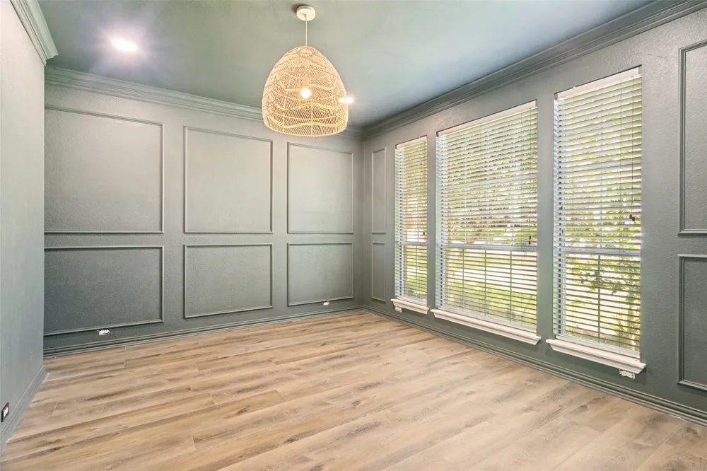 2811 Stonehurst Drive Grapevine, TX 76051