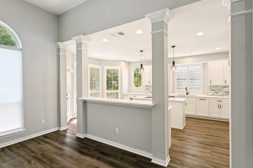 2811 Stonehurst Drive Grapevine, TX 76051