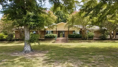 5166 I-30 Service Road