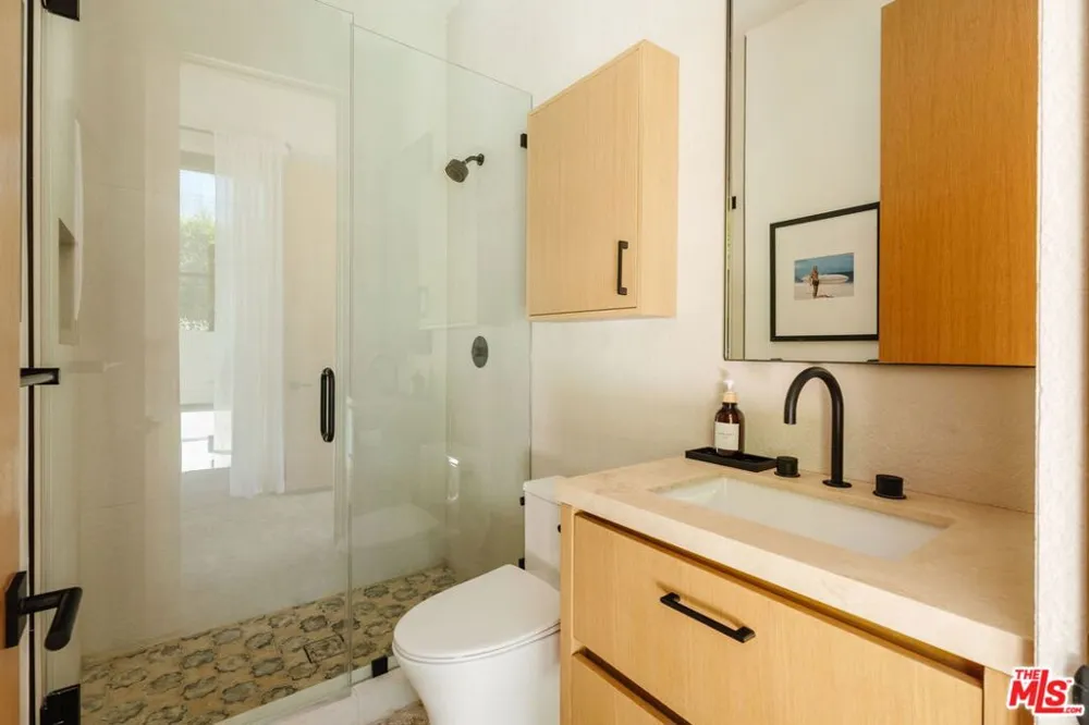 4554 Wortser Avenue Studio City, CA 91604