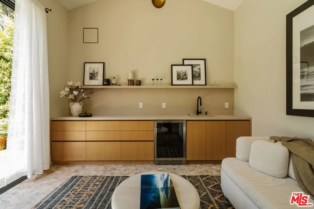 4554 Wortser Avenue Studio City, CA 91604