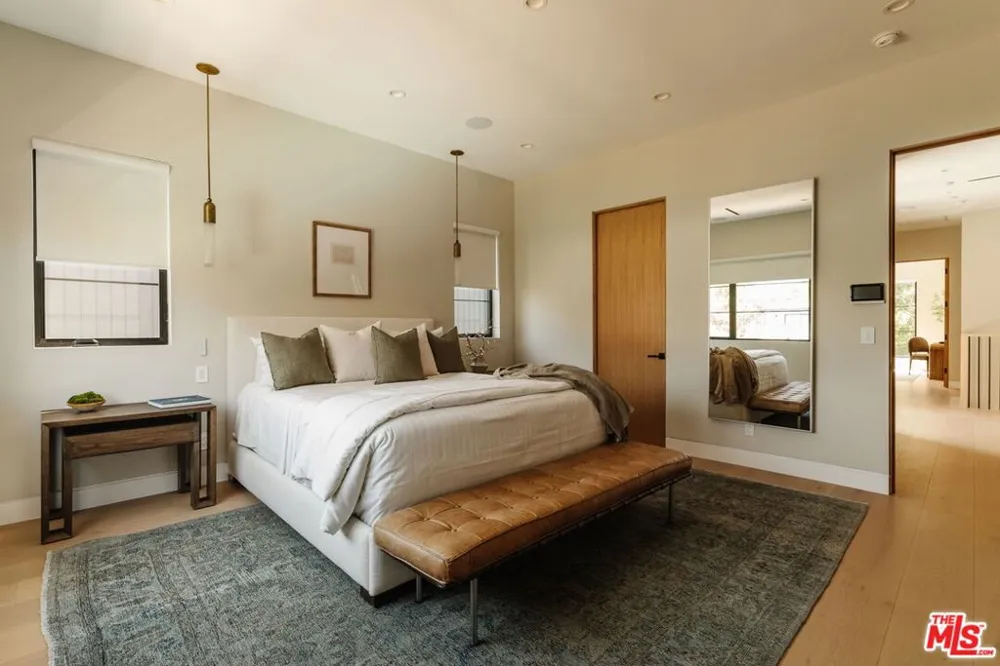 4554 Wortser Avenue Studio City, CA 91604