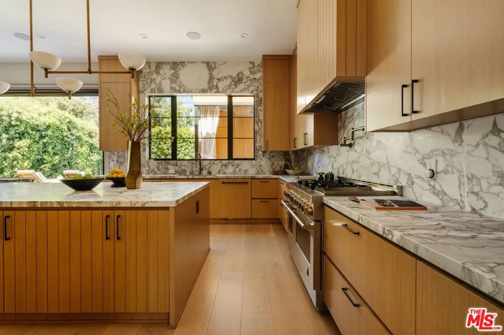 4554 Wortser Avenue Studio City, CA 91604