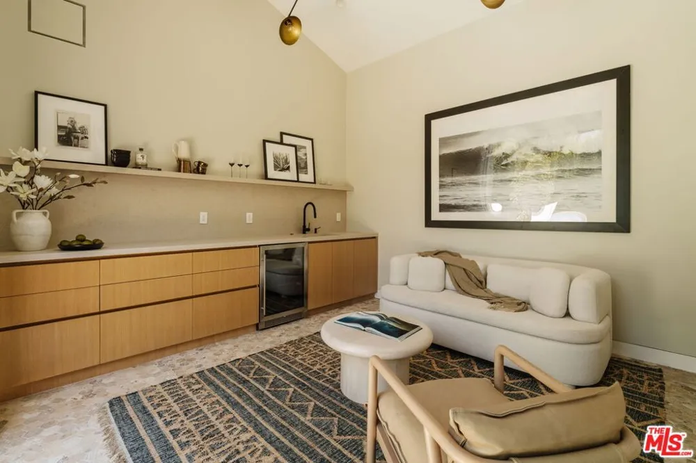 4554 Wortser Avenue Studio City, CA 91604