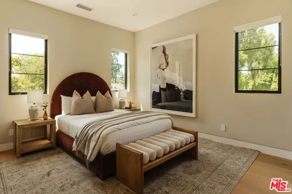 4554 Wortser Avenue Studio City, CA 91604