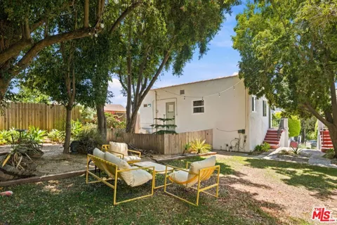 257 Isabel Street