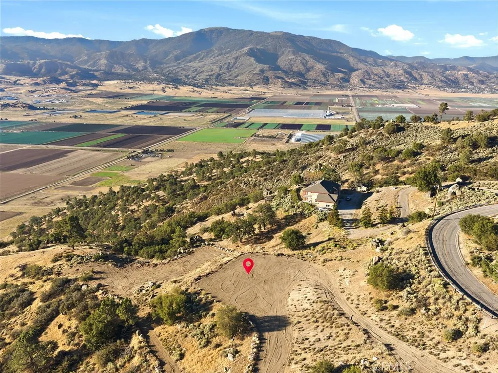 26400 Skyline Drive Tehachapi, CA 93561
