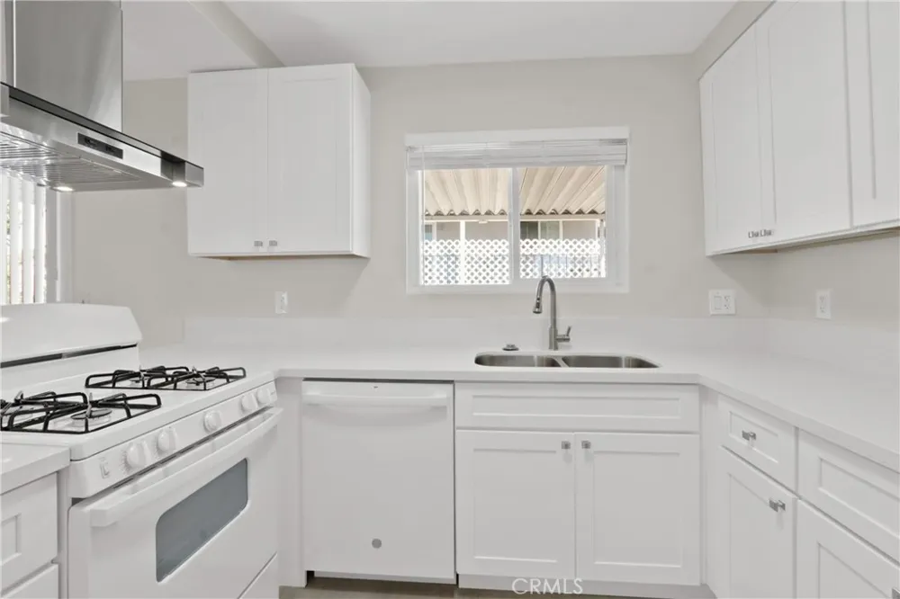 1701 Via Mirada Fullerton, CA 92833