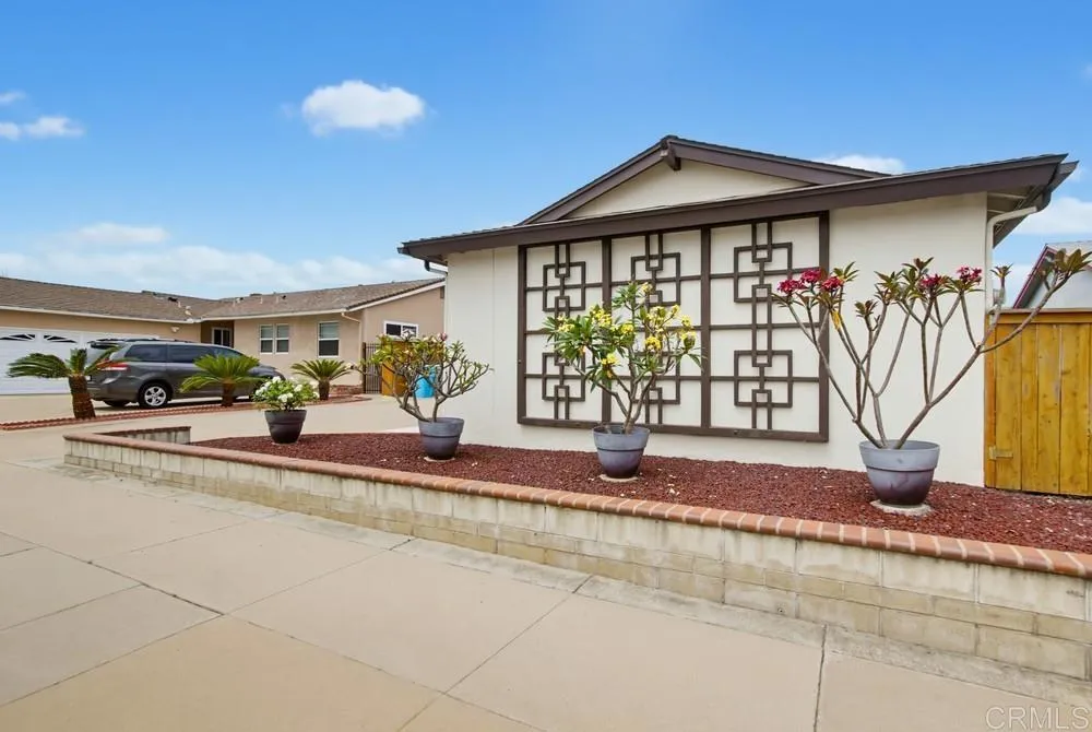 2638 Murray Ridge Road San Diego, CA 92123