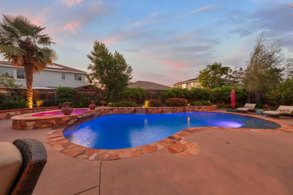 585 Calle Siena Morgan Hill, CA 95037