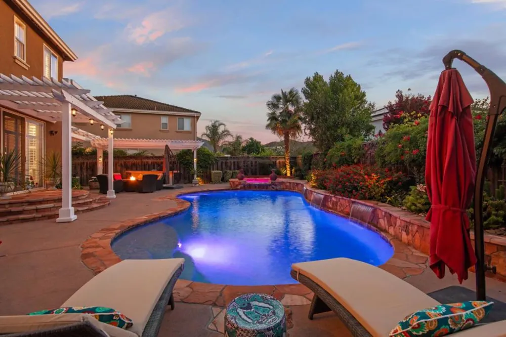 585 Calle Siena Morgan Hill, CA 95037