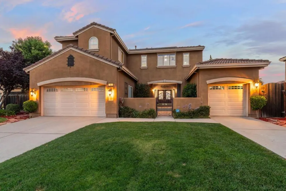 585 Calle Siena Morgan Hill, CA 95037