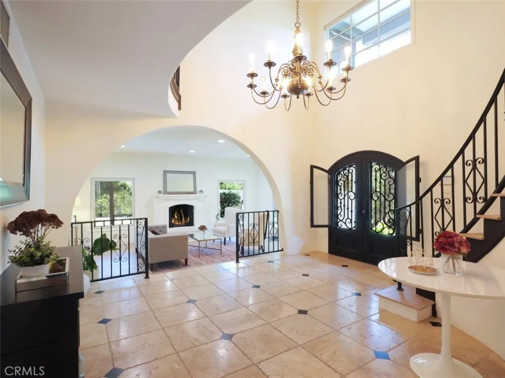 23 Country Meadow Road Rolling Hills Estates, CA 90274