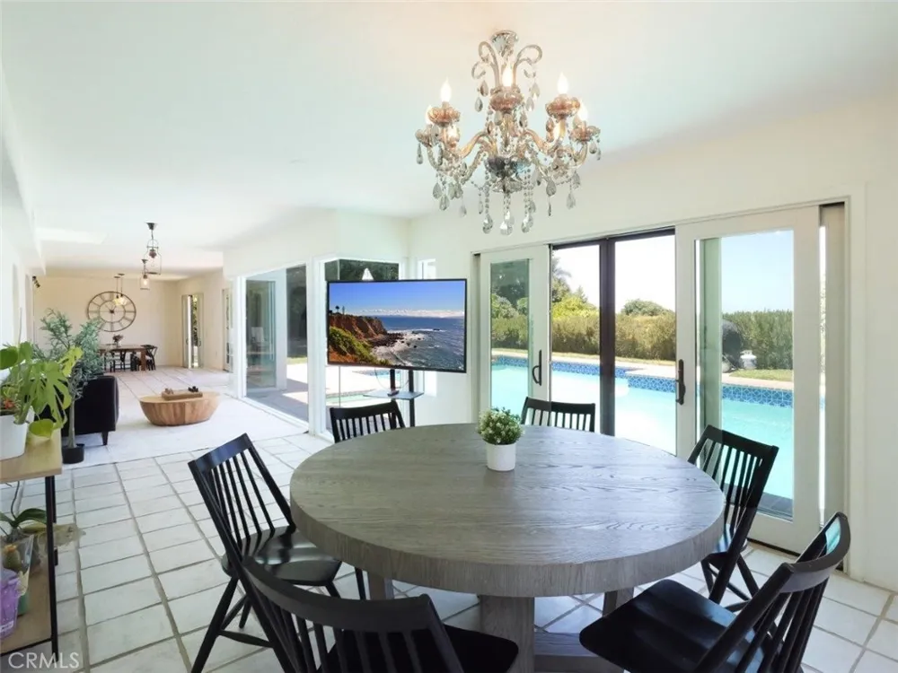 23 Country Meadow Road Rolling Hills Estates, CA 90274
