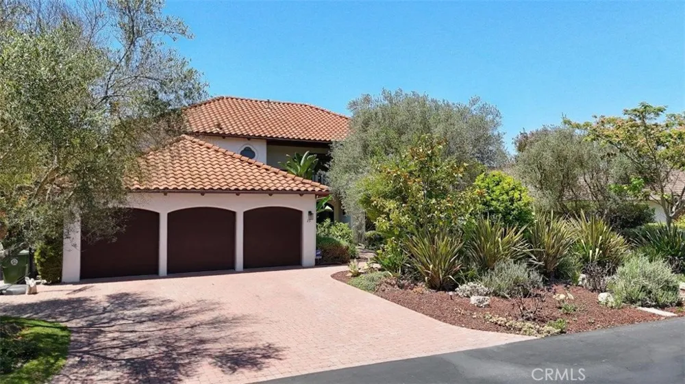 23 Country Meadow Road Rolling Hills Estates, CA 90274