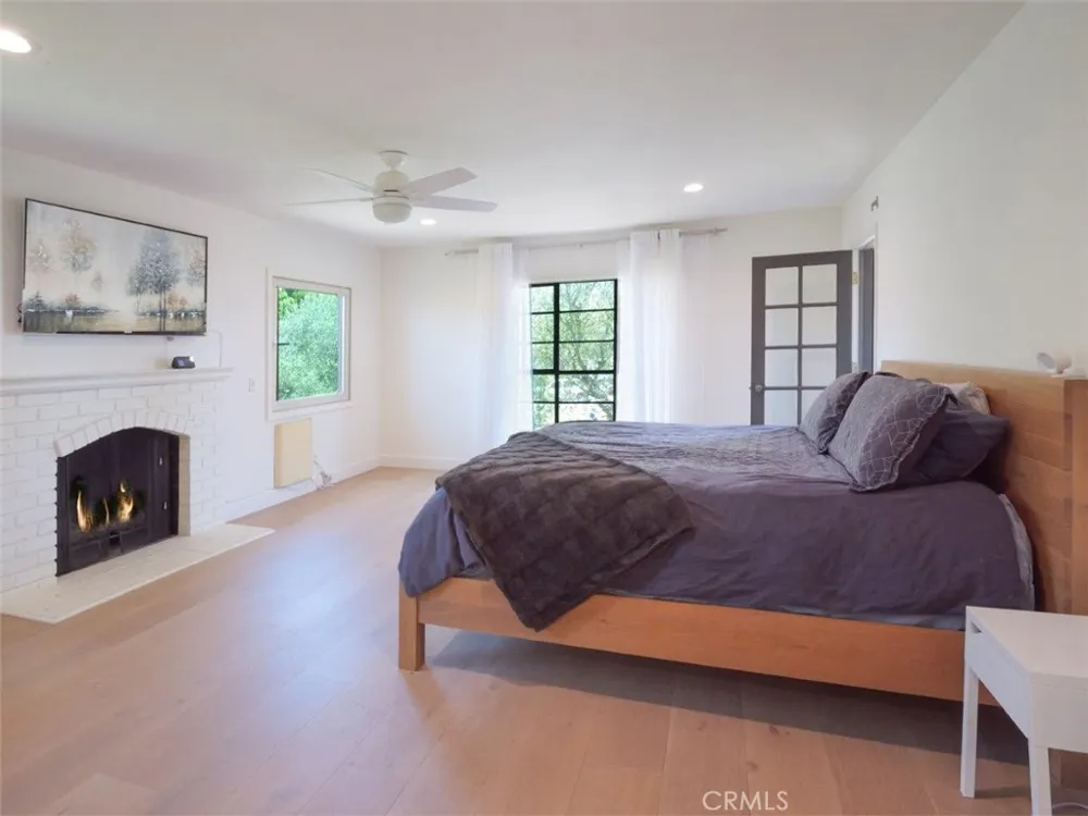23 Country Meadow Road Rolling Hills Estates, CA 90274