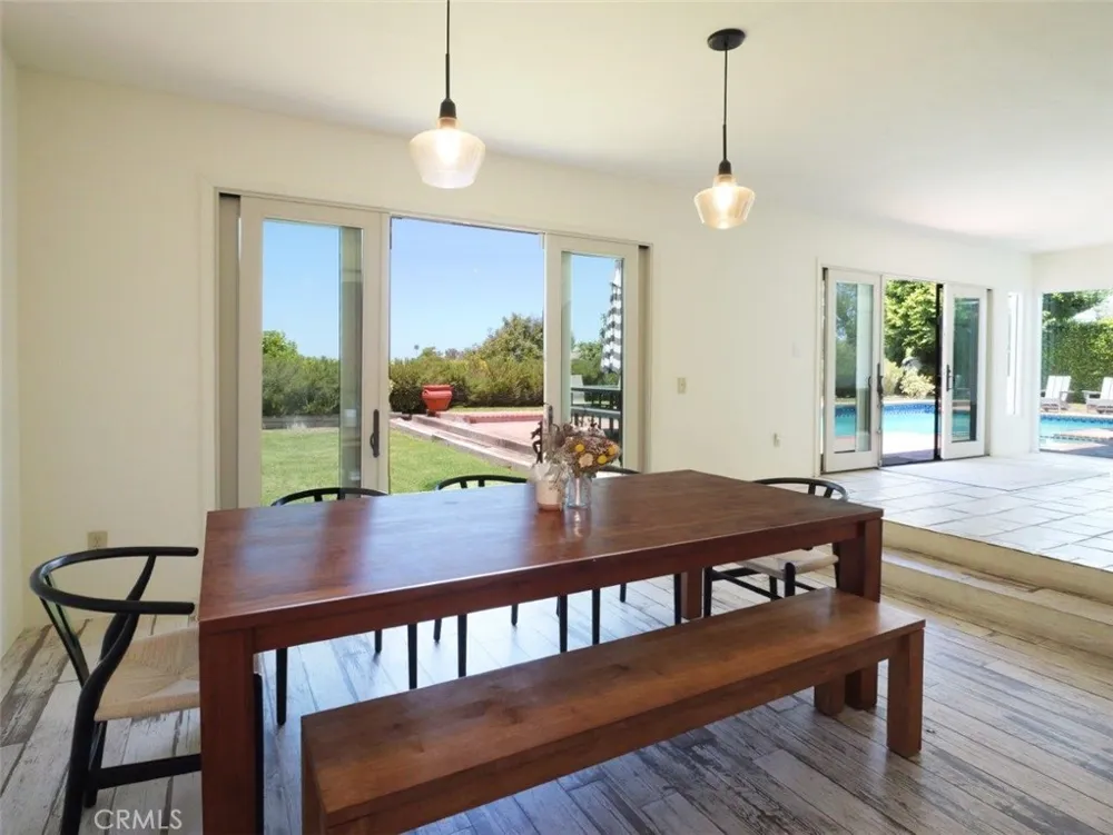 23 Country Meadow Road Rolling Hills Estates, CA 90274