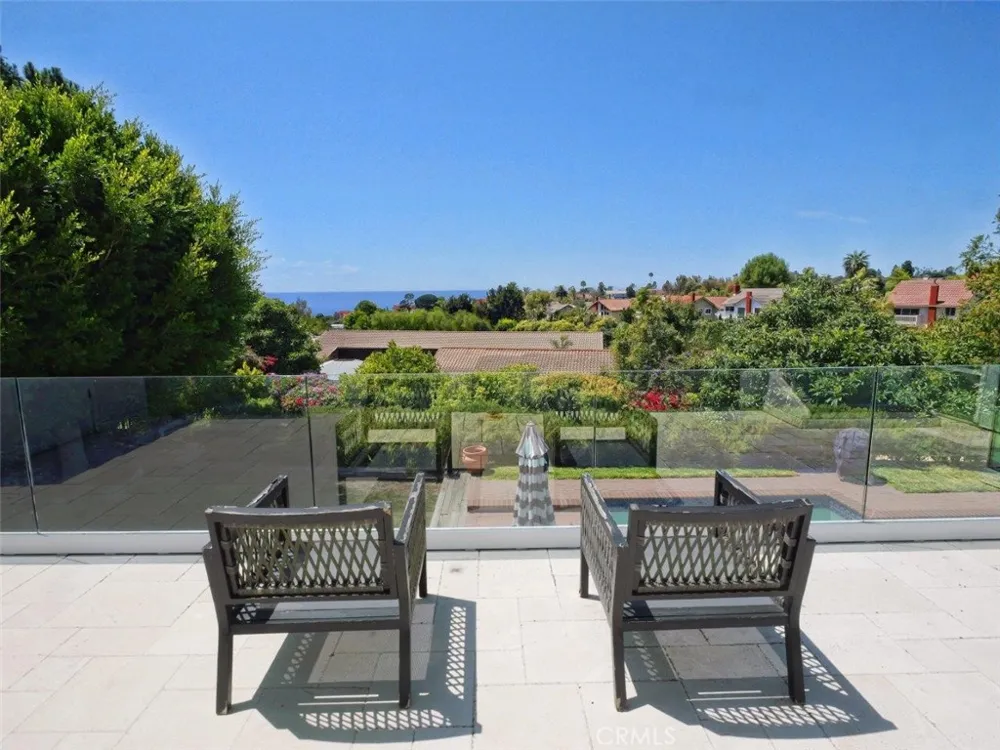 23 Country Meadow Road Rolling Hills Estates, CA 90274
