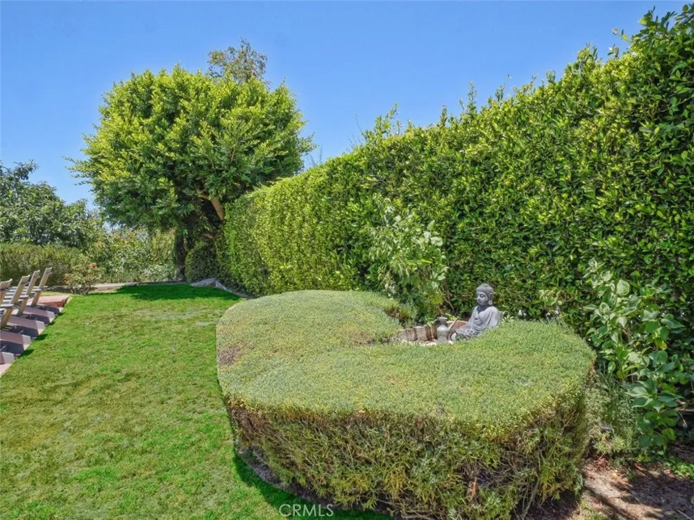 23 Country Meadow Road Rolling Hills Estates, CA 90274