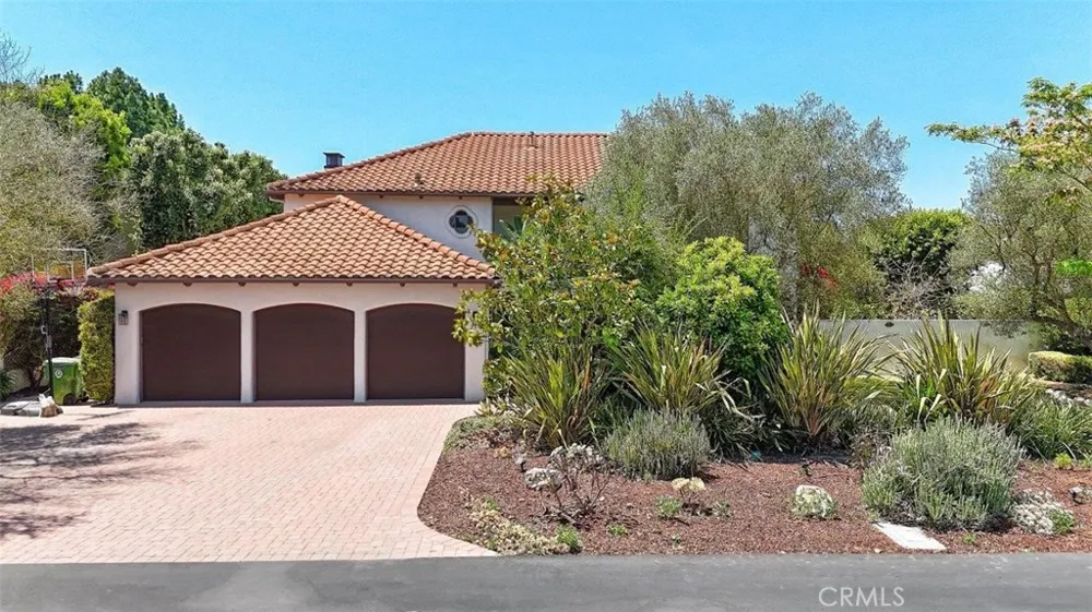 23 Country Meadow Road Rolling Hills Estates, CA 90274