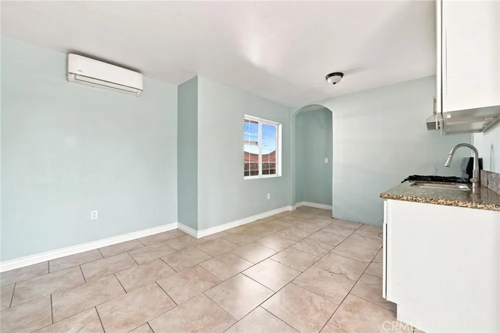 13319 Judd Street Pacoima, CA 91331