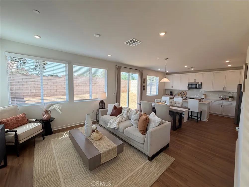 34307 Chelsie Ln Yucaipa, CA 92399