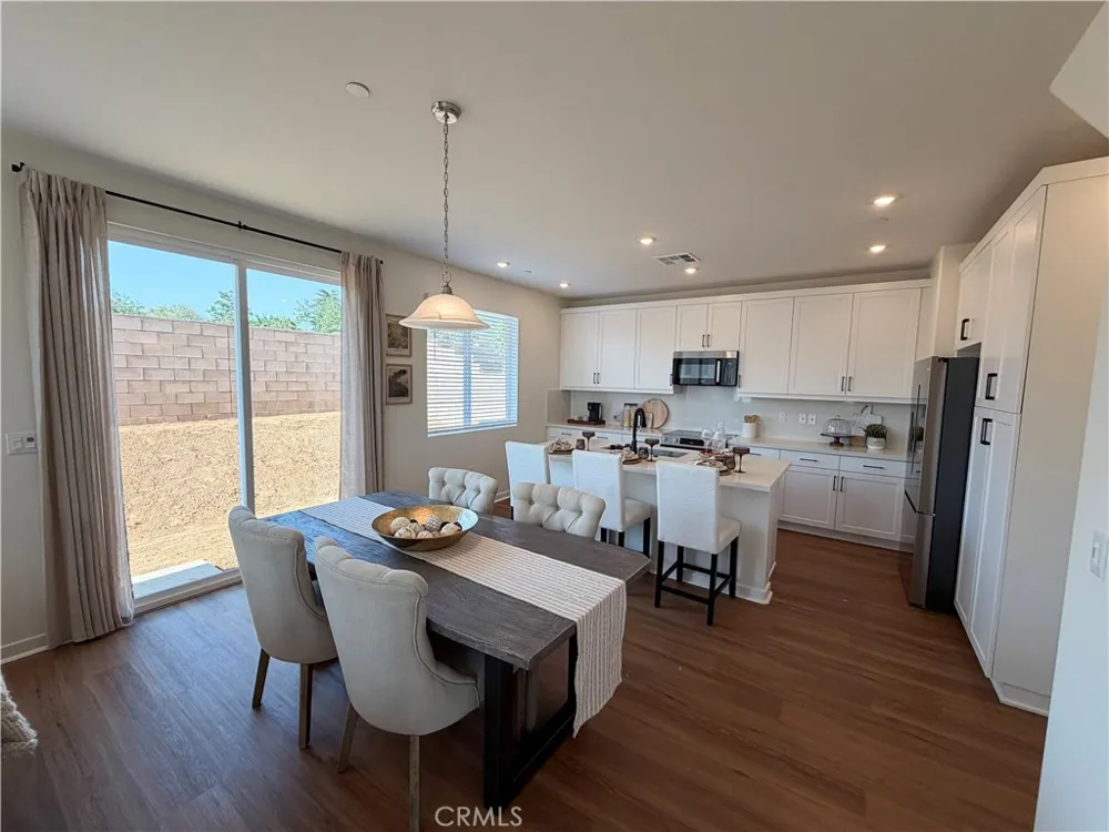 34307 Chelsie Ln Yucaipa, CA 92399