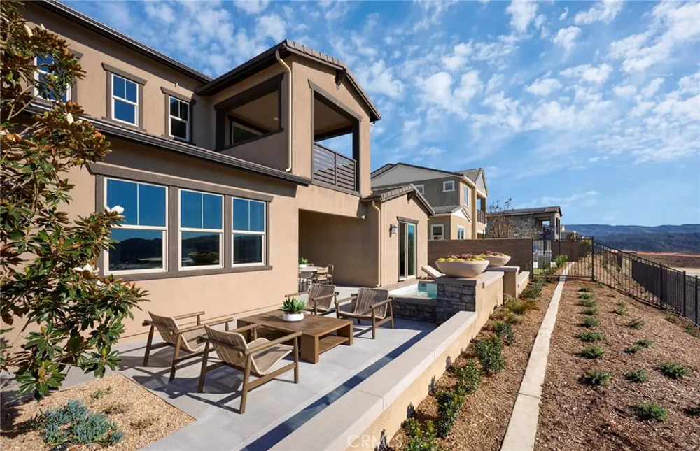 541 Corkscrew Road Rancho Mission Viejo, CA 92694