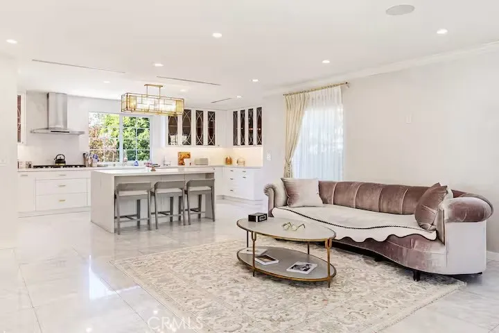 1617 Thurber Burbank, CA 91501