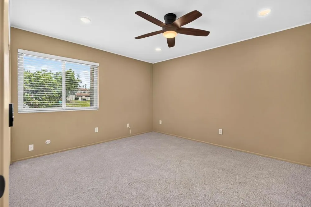 1209 Wren Glen Escondido, CA 92026