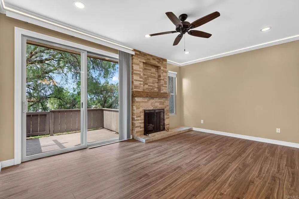 1209 Wren Glen Escondido, CA 92026