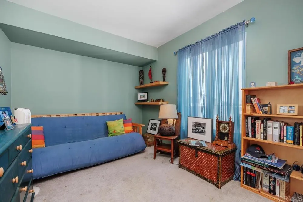 1081 Woodlake Dr Cardiff by the Sea, CA 92007