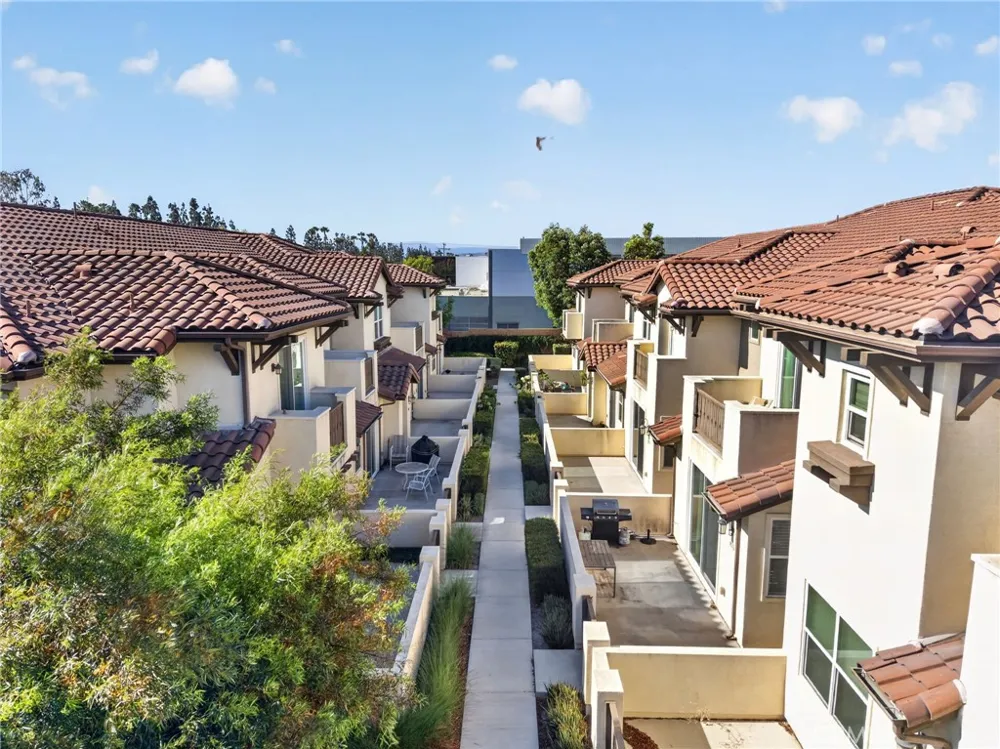 8576 Corsica Buena Park, CA 90620