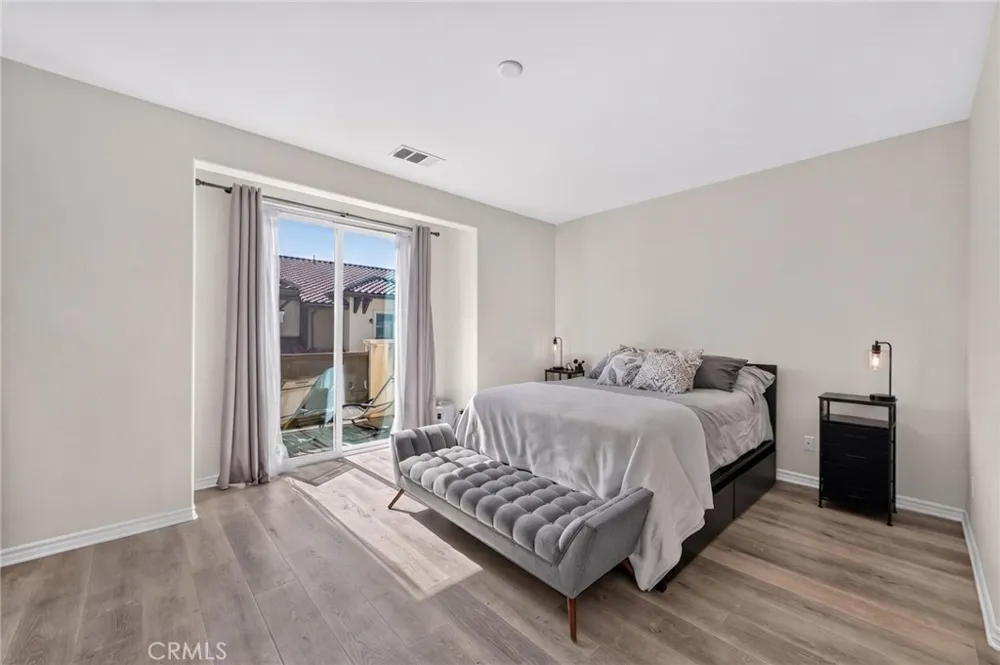 8576 Corsica Buena Park, CA 90620