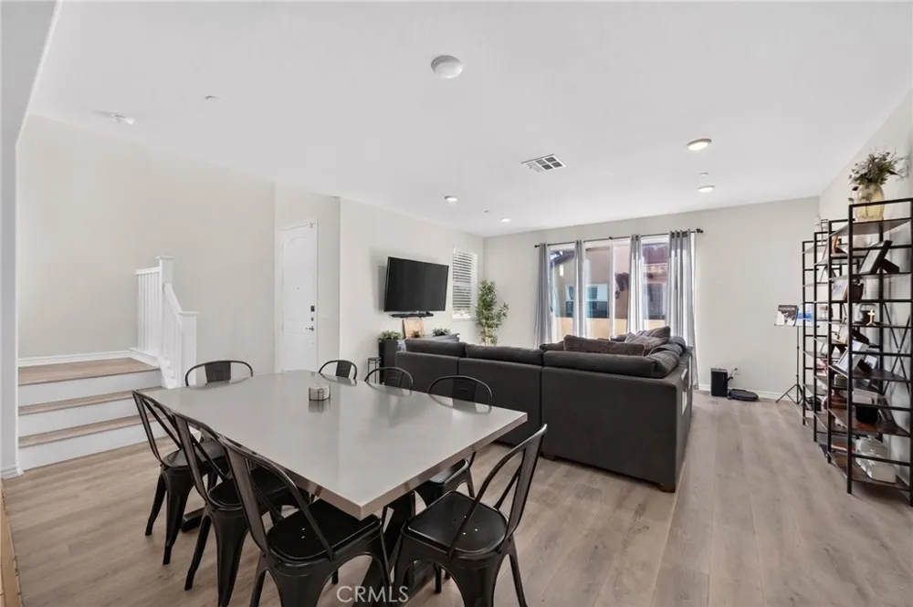 8576 Corsica Buena Park, CA 90620