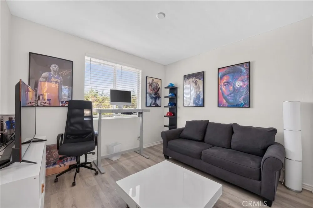 8576 Corsica Buena Park, CA 90620