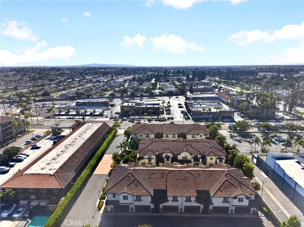 8576 Corsica Buena Park, CA 90620