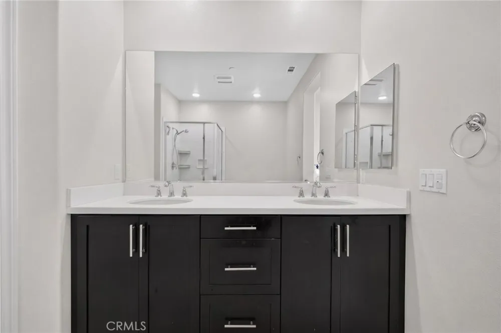 8576 Corsica Buena Park, CA 90620