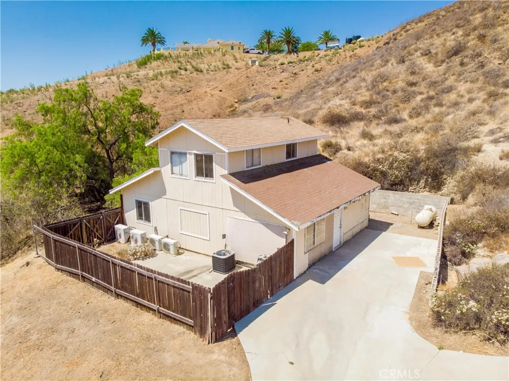 22125 Post Road Perris, CA 92570