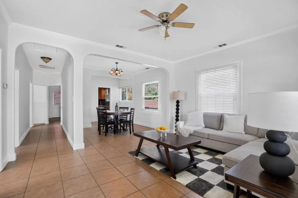 7221 Forest Street Gilroy, CA 95020